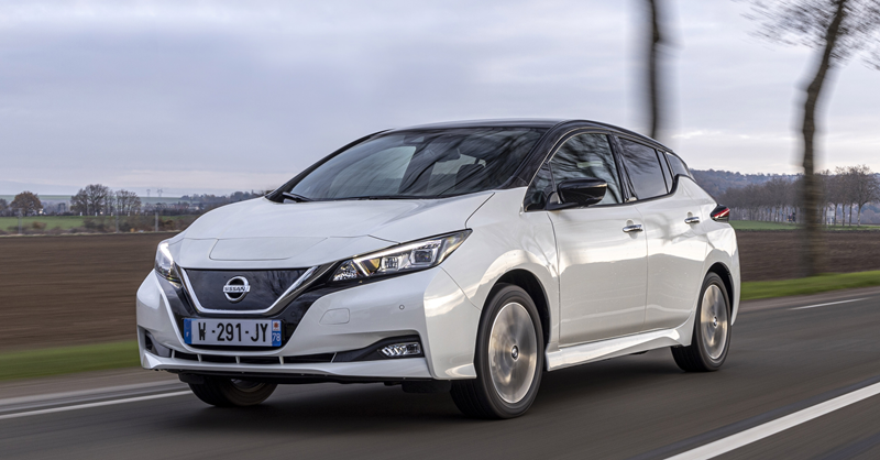 Nissan Leaf phiên bản chạy lướt đời 2023 là dòng xe điện thiết kế nhỏ gọn