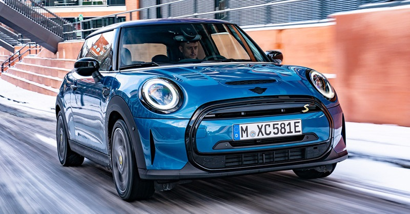 Mini Cooper Electric 2022 sở hữu công suất cực đại giúp di chuyển nhanh chóng