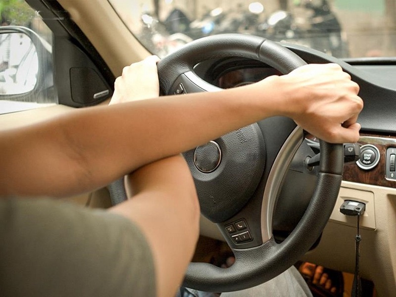 An toàn khi vào cua phụ thuộc rất lớn vào kỹ năng đánh lái của người điều khiển.