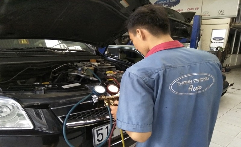 Hướng dẫn xử lý khi phát hiện hiện tượng rò gas điều hoà ô tô đơn giản
