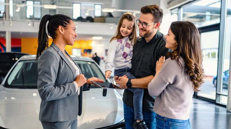 Cân nhắc về giá trị sang nhượng và bán lại sau này