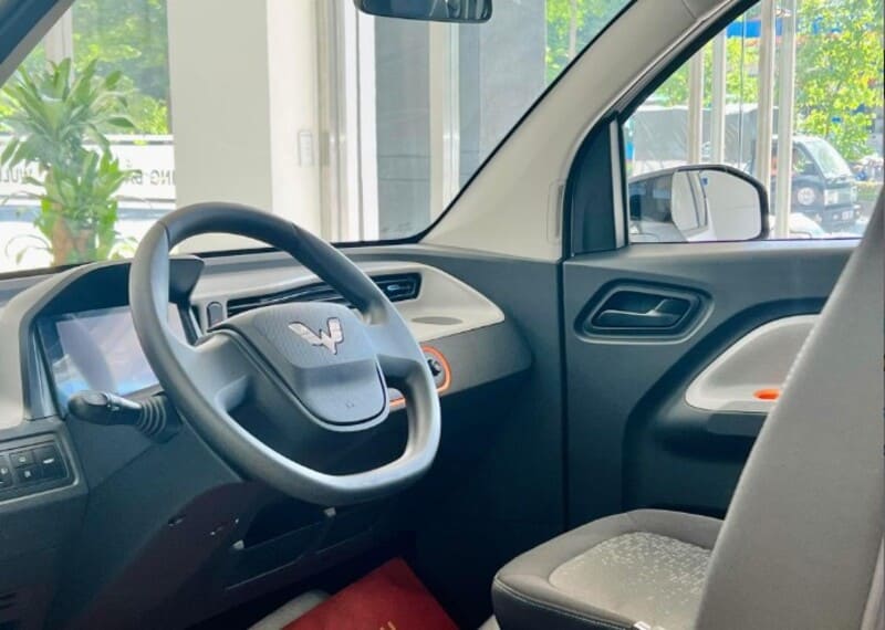 Khoang lái của Wuling Mini EV LV1