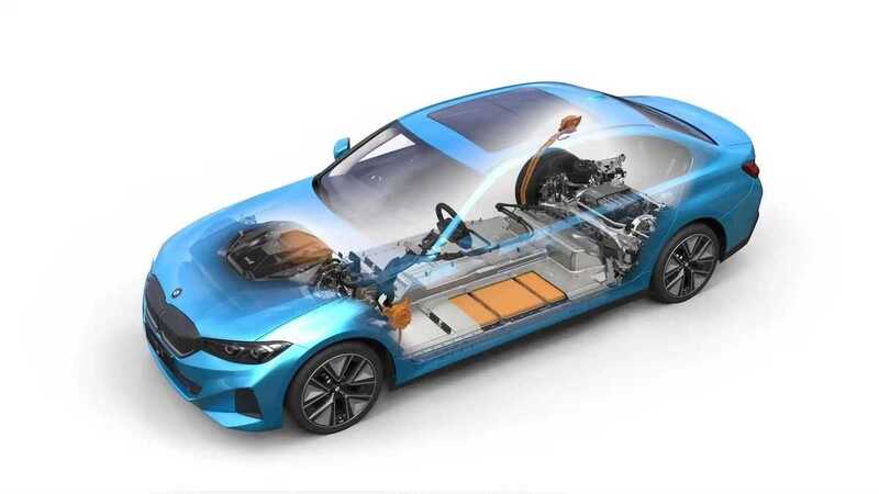 Pin lithium dần thay thế ắc quy chì truyền thống trong công nghiệp ô tô điện hiện đại
