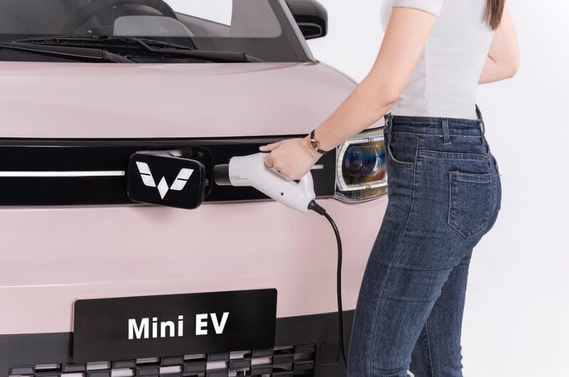 Chi tiết thông số động cơ vận hành của xe Wuling Mini EV LV2